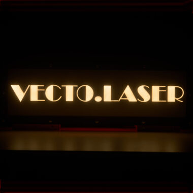 Vecto-Laser0009 1 square